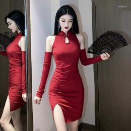 Etnische kleding Cheongsam rok Verbeterde sexy vrouwelijke Chinese Qipao -jurk Hollow Out Mouw Split Vestidos Slim strakke vrouwen feestjurk