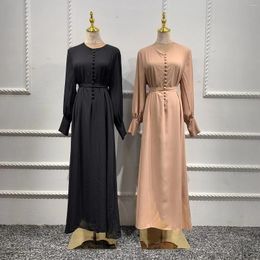 Vêtements ethniques en mousselines robe musulmane Dubaï Abayas turcs robes de couleur solide Femmes à manches longues et à poitrine simple Abelle islamique