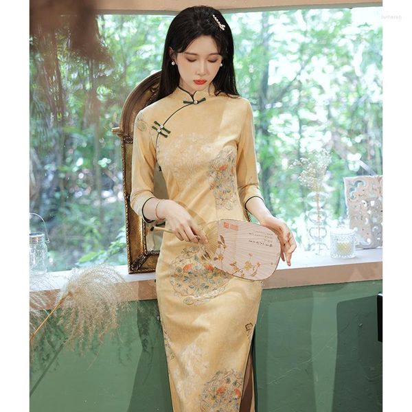 Vêtements Ethniques Chinois National Jaune Cheongsam Daim Robe À Manches Longues Mince Floral Rétro Femmes Qipao XXL