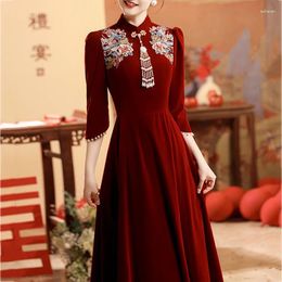 Etnische Kleding Chinese Qipao Vrouwelijke Mandarijn Kraag Fluwelen Toast Prachtige Borduren Formele Feestjurk Elegante Cheongsam Prom