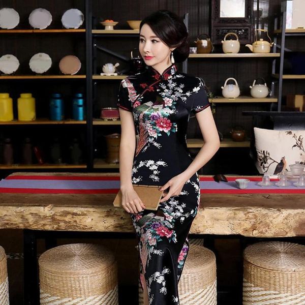 Vêtements ethniques Style chinois Qipao Satin Cheongsam Floral Broderie Classique Mariage Soirée Robe Haute Split Plante Soyeuse Dame