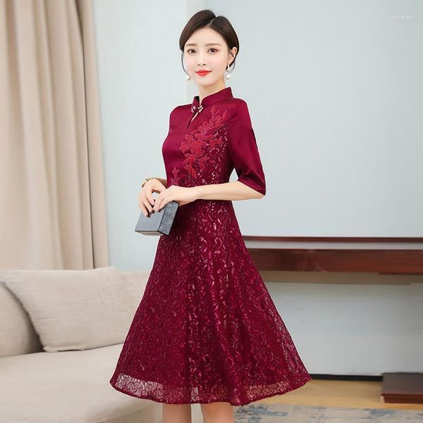 Vêtements Ethniques Style Chinois Vin Rouge Mère Robes A-ligne Manches 3/4 Dentelle Découpe Imprimer Robe Double Couche Col Debout Amélioré