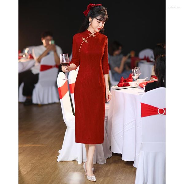 Vêtements ethniques Chinois Traditionnel Mariée Cheongsam À Manches Longues Mariage Fiançailles Rouge Qipao Robe