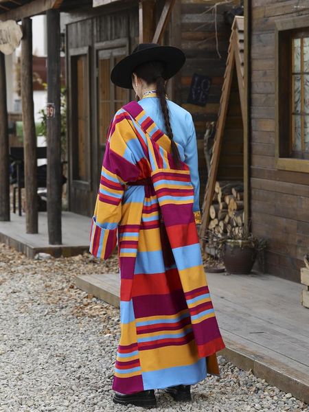 Ropa étnica disfraz tradicional tradicional tibetana para mujer falda de verano viajes disparar camisa de rodaje de disparos