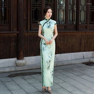 Vêtements ethniques Robe traditionnelle chinoise Cheongsam Qipao Femmes Filles Soirée Mariage Mode Vintage Rétro Lotus Imprimé Satin Courte Fête