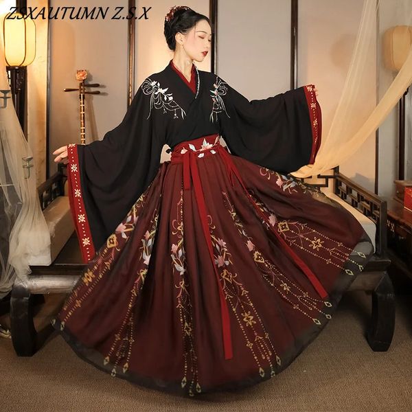 Vêtements ethniques Chinois Traditionnel Hanfu Costume Femme Ancienne Dynastie Han Robe Oriental Princesse Lady Elegance Tang Dance Wear 231212