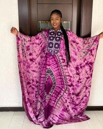 Vêtements ethniques Robes africaines personnalisées pour femmes Tie Dyed Dashiki Broderie Design Couple Mode Robe élégante avec écharpe