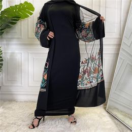 Etnische kleding Donsignet Moslimjurk Fashion Women's Cardigan Borduurwerk Mousseline mantelgewaad Midden -Oosten Arabisch Dubai Abaya Turkije Long