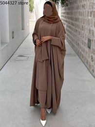 Ropa étnica Dubai 2 piezas mujer musulmana conjunto Batwing KimonoTiered vestido largo islámico Arabia Abaya Ramadan Eid turco traje a juego
