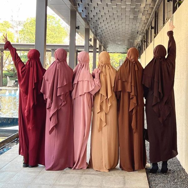 Vêtements ethniques Dubaï Turquie Musulman Abaya Modeste Longue Maxi Robe Khimar 2pcs Vêtements Islamiques Costumes Dames Couverture Complète Prière Vêtements Caftan