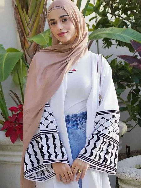 Ropa étnica Dubai Blanco Blanco Bordado Bordado Bordado Abaya 2024 Luxury Kimono Muslim Kaftan Vestidos modestos para mujeres Islam KA T240510
