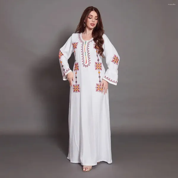 Vêtements ethniques Eid Abaya Femmes Dubaï Robe de soirée brodée Ramadan Mode musulmane Kimono Islam Middle East Jalabiya Hijab Robe