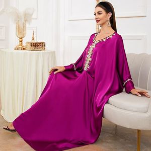 Vêtements ethniques Eid Kaftan Batwing Abaya Dubaï Turquie Arabe Musulman Robe Longue Rose Rouge Percé À La Main Cape Islam Robes Africaines Pour Femmes