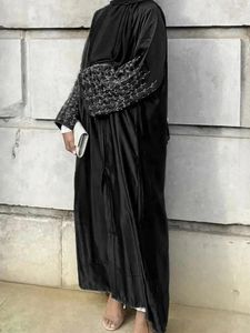 Ropa étnica Eid Kimono Abaya Dubai Fiesta musulmana de lujo Vestido largo Kaftan Beads Open Black Abayas para mujeres Turquía Traje islámico Hijab