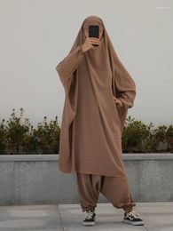 Ropa étnica Eid Mujeres Musulmanas Larga Khimar Ropa de oración Conjunto de 2 piezas Abaya Vestido Harem Pantalones Cubierta completa Ramadán Kaftan Jilbab Djellaba