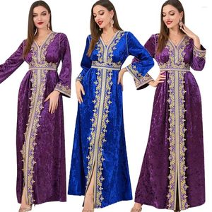 Etnische kleding Eid Party Fluwelen borduurwerk Abaya Herfstmode Moslimvrouwen Maxi-jurk Turkije Arabische gewaad Jalabiya Caftan Marokko-avond