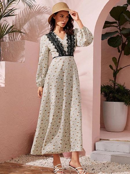 Vêtements ethniques Elegant Abaya Lace Imprimé pour 2024 Spring Musim Femmes Long Manche Maxi Durquie Dubaï Islamic Evening Party Arab Robe