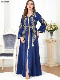 Ropa étnica elegante Casual Floral bordado con cuentas de manga larga vestidos musulmanes fiesta con cinturón Kaftan mujeres modestas Ramadán 230227