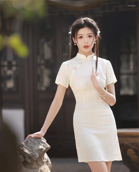 Ropa étnica elegante manga corta retro jacquard mini cheongsam botones hechos a mano de mujer qipao sexy chino chino vestido diario