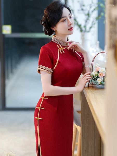 Vêtements ethniques Élégant Summer Long Slim Silk Red Cheongsam Banquet Banquet de soirée Robe de soirée