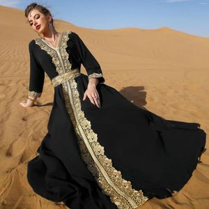 Vêtements ethniques Élégant Vintage Robe musulmane Femmes Soirée Robe Robes pour Abaya Maroc Caftan Noir Broderie Dentelle