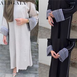 Etnische kleding Mode Bloemen Gedrukt Moslimjurk Elegant gewaad Abaya Vrouwelijke patchwork Volledige lengte Bovenkleding Eredienst
