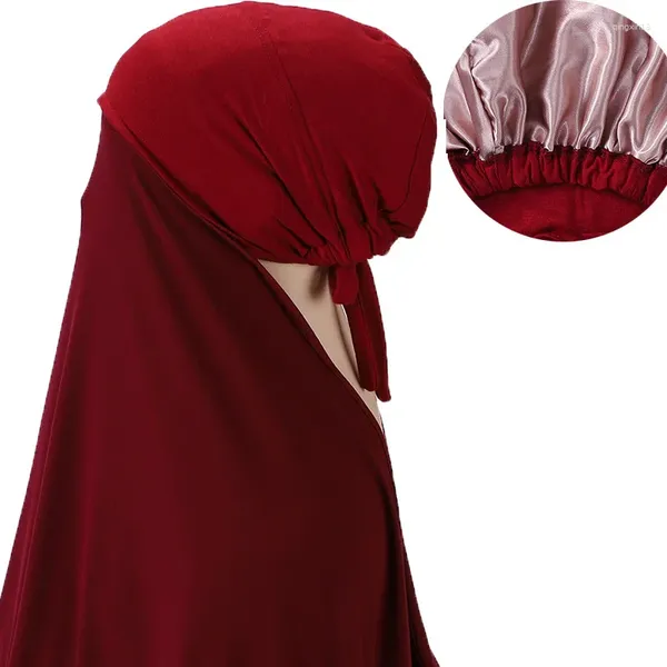 Ropa étnica Moda Malasia Headscarf Caps Color sólido Mujeres musulmanas Hijab instantáneo con bufanda forrada de satén Velo islámico Diadema Femme