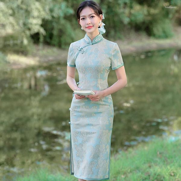 Ropa étnica Niñas Moda Cheongsam Trajes chinos tradicionales elegantes de alto grado Estilo retro de alta calidad.