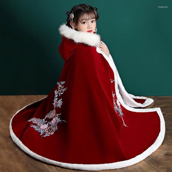 Ropa étnica Niñas Ponchos Hanfu rojos con terciopelo y capucha gruesa Estilo chino Capa para niños Prendas de vestir Cortavientos Año cálido