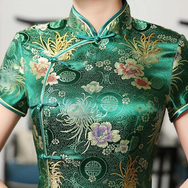 Vêtements ethniques Brocade verte Satin Qipao Fleur Mandarin Collar Cheongsam Viens de vitesses High Split Robes de mariée Oriental Bride Party