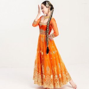 Etnische kleding Handgemaakte hoogwaardige India Pakistan Saries voor vrouw Salwar Kameez Dance Performance Dress Mooie geborduurde sets