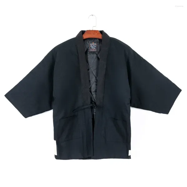 Ropa étnica Hanten Abrigo Hombres Chaquetas Japón Estilo Koi Imprimir Kimono Acolchado Mantener cálido Pijamas sueltos Cardigan Samurai Ropa asiática Yukata