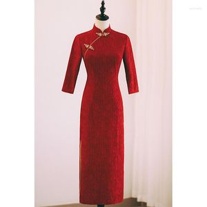 Vêtements ethniques de haute qualité chinois rouge femmes Cheongsam Qipao demi-manches grande taille Vintage fleur mariage soirée formelle dîner longue robe