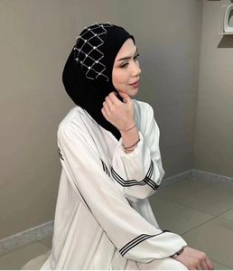 Vêtements ethniques Diamants de haute qualité Hijabs pour les femmes Musulman Instant Scarf Turban Hat Islamic Pray Amira Arabe Pull On Prêt Wraps fait des wraps