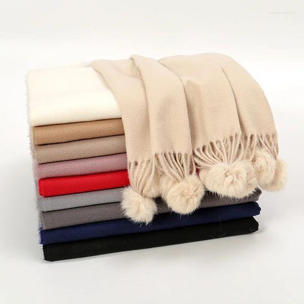 Ropa étnica Alta calidad Llano Cálido Mujeres Espesar Largo Borla Pom Cashmere Mantón Bufanda Invierno de gran tamaño Pashminas Poncho Hijab Bufandas