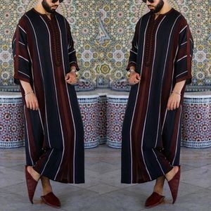 Vêtements ethniques Vêtements islamiques Cadeaux pour hommes Mode Manches longues Robes musulmanes Doux Abaya Robe Arabe Homme Musulman Arabie Saoudite