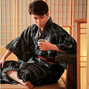 Etnische kleding Japanse standaard Kimono Formele Samurai Aziatische Traditionele badjas Zwarte man Floweral vintage avondjurk