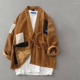 Etnische kleding Japanse stijl Heren Corduroy Kimono Jas Kleurblokken Gepatcht Ontwerp Drop Schouder Haori Oversize Aziatische Samurai Yukata