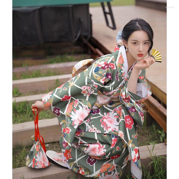 Vêtements ethniques japonais traditionnel Kimono femmes couleur verte imprimés floraux classique Yukata Pography robe Cosplay peignoir