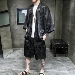 Etnische kleding Kimono Cardigan Pak Men Japanse zomers shorts Set Yukata Heren Haori Obi Wave Print Coat traditioneel Japan