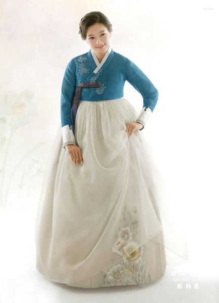 Vêtements ethniques Mesdames Hanbok Corée Original Importé Participation aux événements brodés à la main et Performance