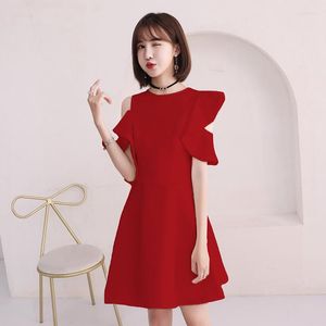 Etnische kleding dame solide asmmetrische cheongsam een ​​schouder a-line formele feestjurk sexy gevlochten rand gat qipao vlinder mouw