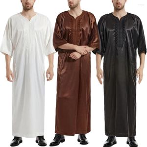 Ropa étnica musulmán árabe para hombres longos montones de vestir