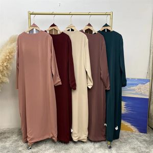 Vêtements ethniques Moyen-Orient Muslim Fashion Women à Dubaï Explosé en vendant une couleur à double face avec des robes de cardigan en dentelle de poche