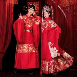 Etnische kleding Ming dynastie trouwjurk nieuw paar Red Hanfu pak Chinees traditionele oude kleding mannen vrouwen festival Long Robe DQL6591 G230428