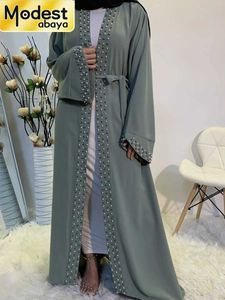 Vêtements ethniques Modest Abaya Ramadan Dubai Robe Femme Musulmane Turquie Kaftan Vêtements islamiques musulmans pour femmes Kimono Caftan Marocain Cardigan T240510Lvnz