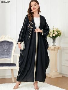 Vêtements ethniques Musulman Abaya Dubaï Robe Marocaine Caftan 2024 Batwing Manches Golfe Robe Lâche Jalabiya Robes Turques Appliques Robe Islam