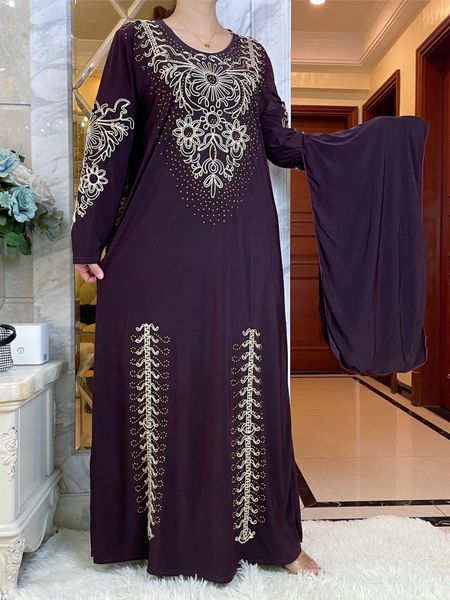 Vêtements ethniques Afrique musulmane Moyen-Orient Abaya Femmes Kaftan Tissu de soie de glace Traditionnel Brodé Maxi Robe à manches longues Vêtements islamiques 230322