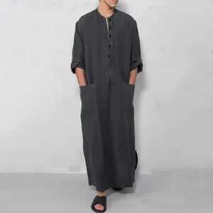 Vêtements ethniques Costume musulman pour l'homme Robe de style national moyen-orient