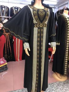 Ropa étnica Vestido musulmán Falda de taladro Swing Abaya Abayas largas sueltas para mujeres que contienen Hijab Conjunto de dos piezas